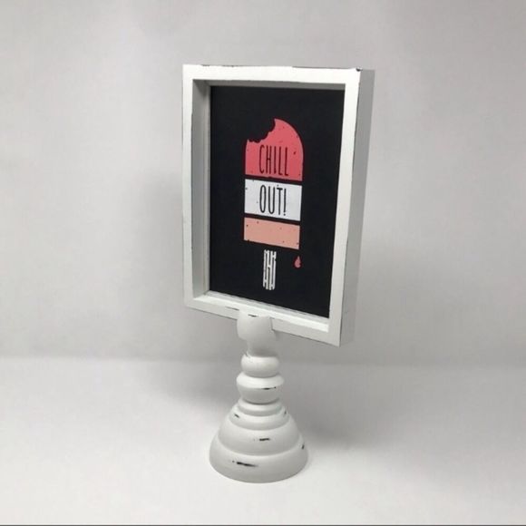 🍦 Chill Out Home Decor 🍦 - Picture 3 of 4